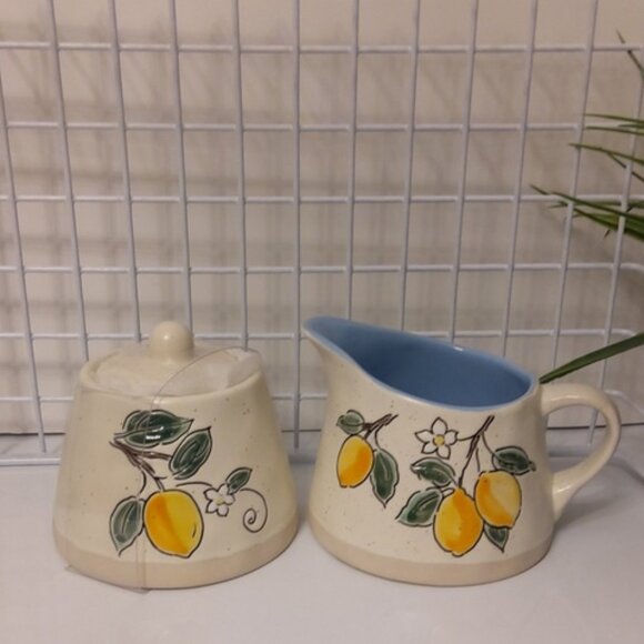 Spectrum Designz Lemons Sugar Bowl W/ Lid & Creamer Pot - New - Picture 2 of 6